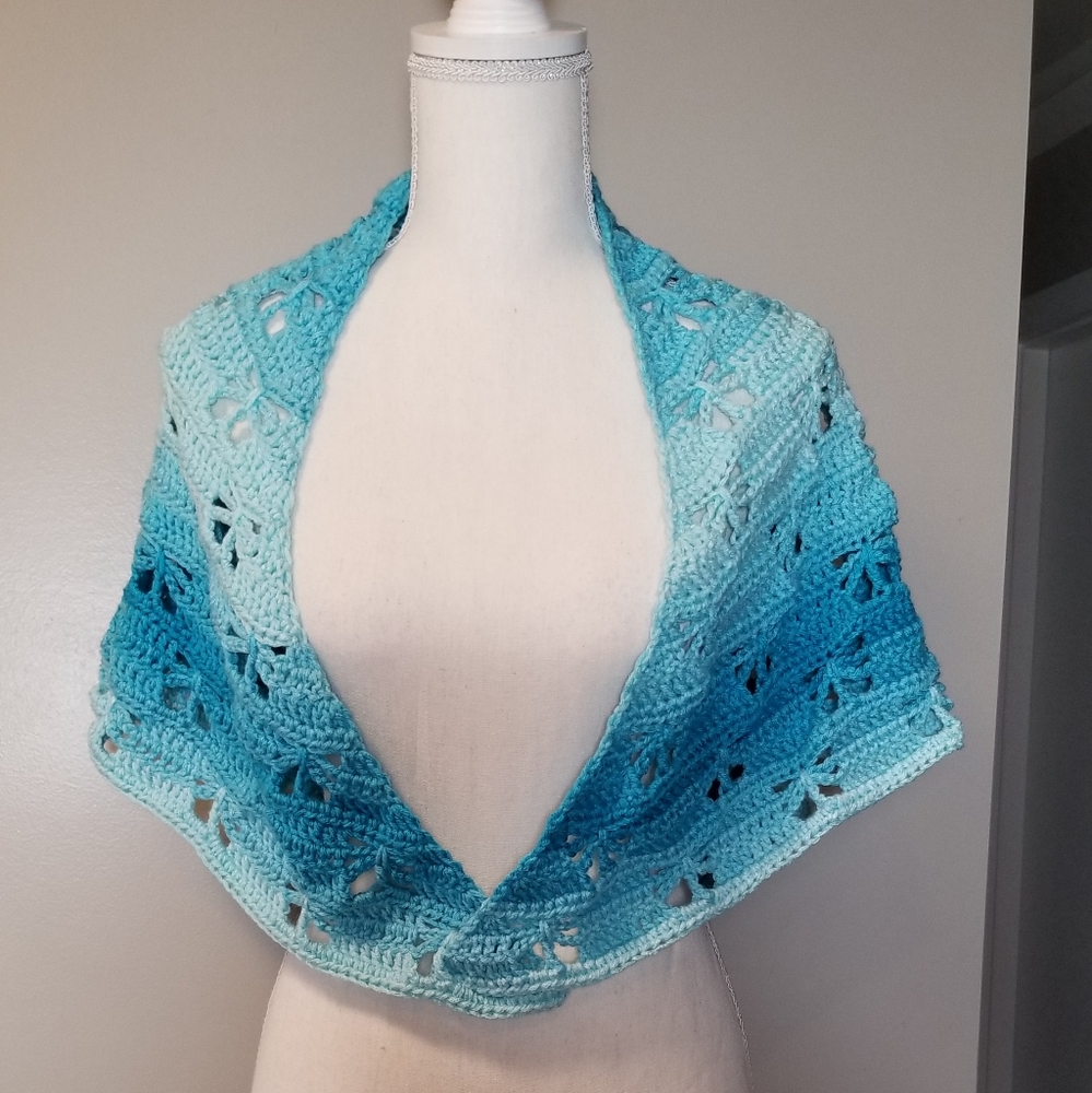 Scarf/wrap - Picture 3 of 4